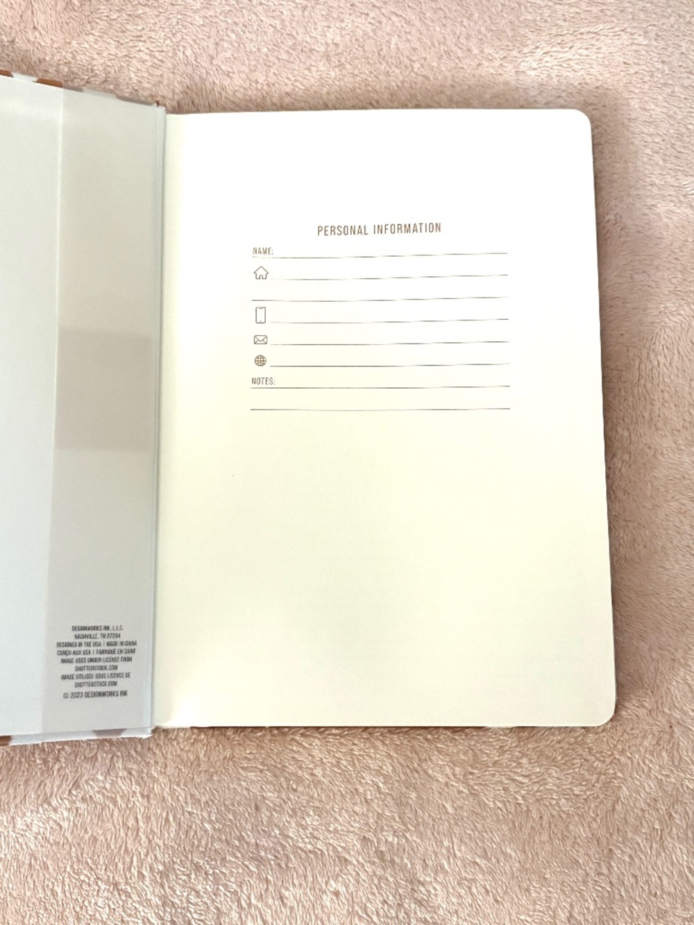 DesignWorks Ink Jumbo Journal Velvet CowPrint - Picture 5 of 6